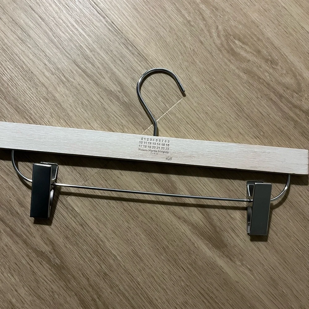 Maison Martin Margiela Wooden clip Hanger